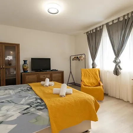 公寓 Two-bedroom Rea In *